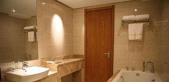 Zhengzhou Grenada Hotel Εξωτερικό φωτογραφία